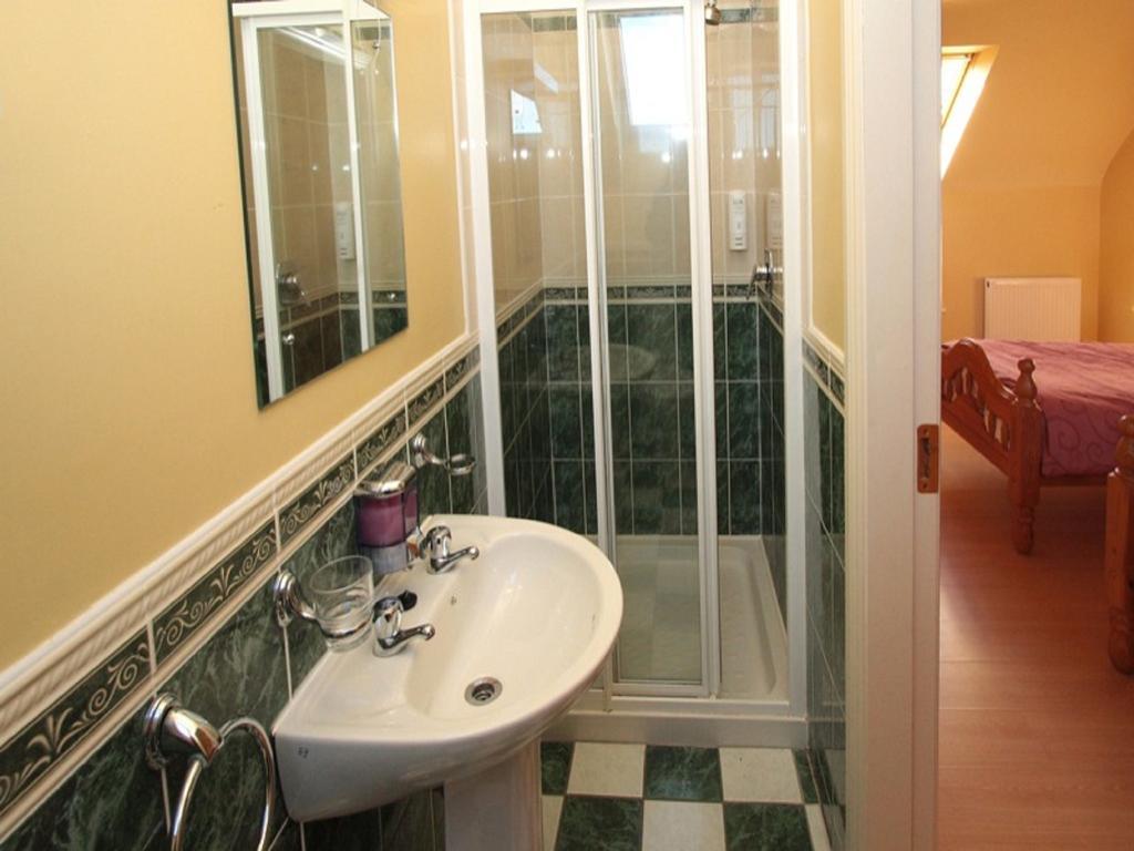 Tralee Bay Holiday Village Каслґреґорі Номер фото