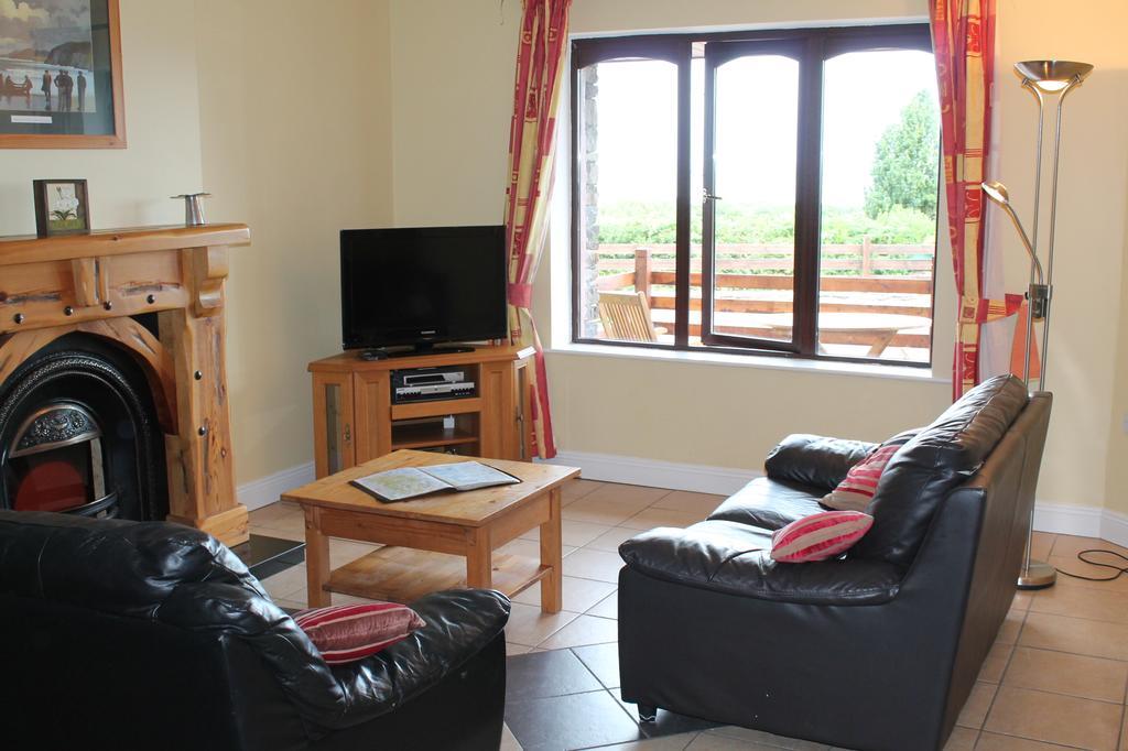 Tralee Bay Holiday Village Каслґреґорі Екстер'єр фото